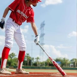 Marucci CATX JBB (-10) USSSA Baseball Bat: MJBBCX -Baseball Equipment Shop Marucc CATX 10 JBB Baseball Bat MJBBCX Lifestyle 2