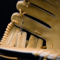 2023 Wilson A2000 South Region SM 11.5" Spin Control Infield Baseball Glove: WBW101301115 -Baseball Equipment Shop WBW101301115 11